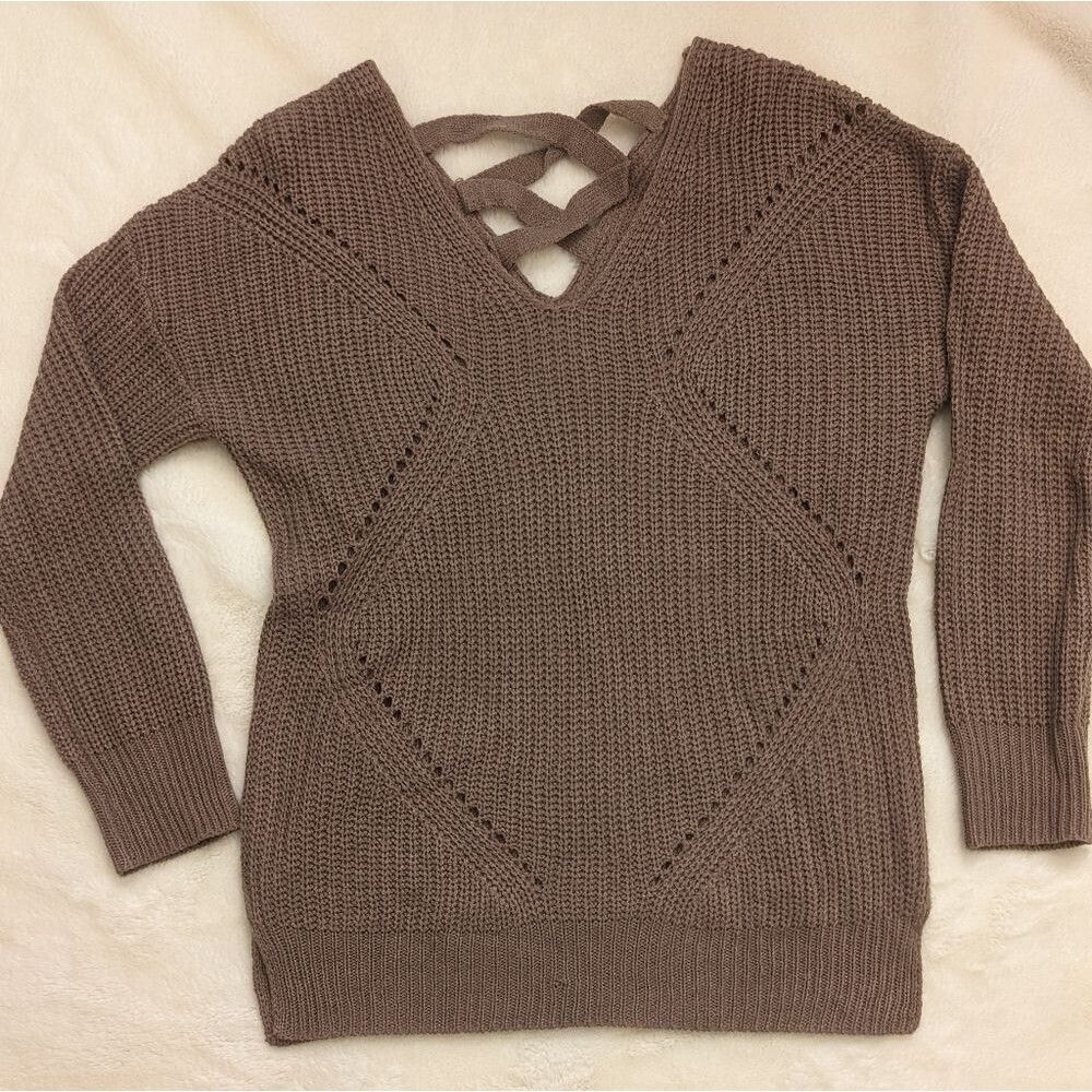 💕 3 for 12 💕Charlotte Russe Sweater Size Small